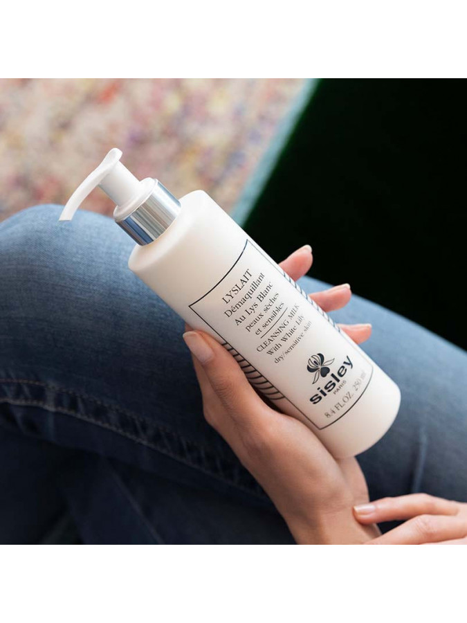 LYSLAIT CLEANSING MILK WITH WHITE LILY LYSLAIT CLEANSING MILK WITH WHITE LILY