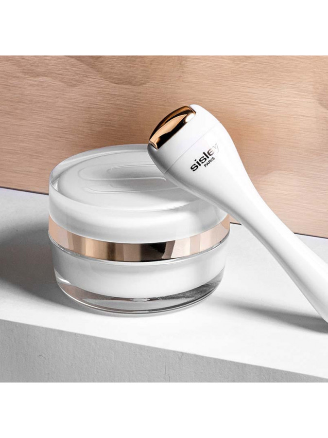 SISLEYA L'INTEGRAL WITH MASSAGE TOOLS