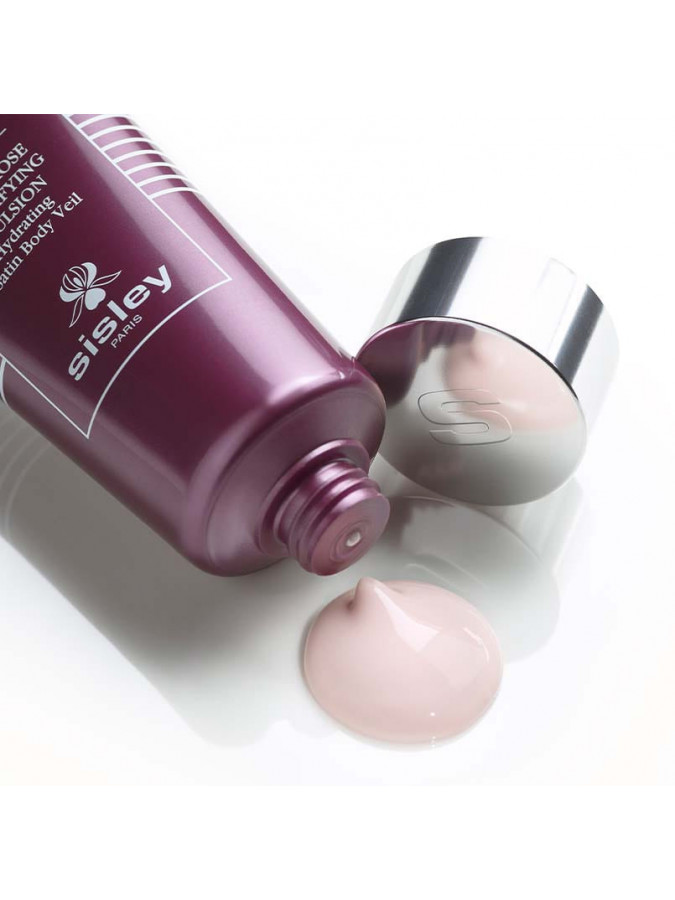 BLACK ROSE EMULSION EXQUISE A LA ROSE NOIRE BLACK ROSE EMULSION EXQUISE A LA ROSE NOIRE