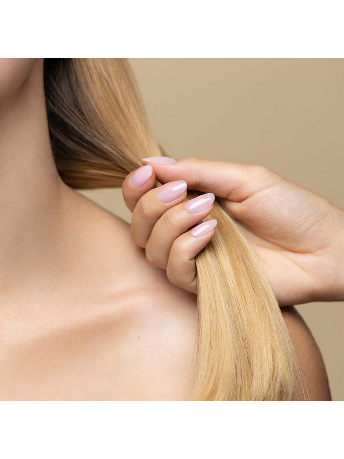 REVITALIZING STRAIGHTENING SHAMPOO العناية بالشعر